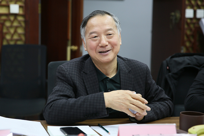 周宏春主任_副本.jpg
